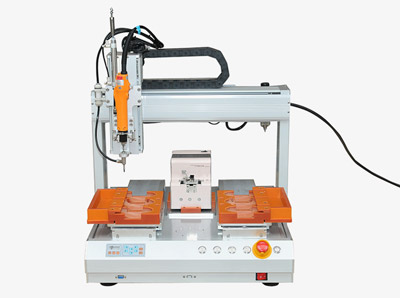 4331四軸雙Y平臺自動上螺絲機(jī) 4331四軸雙Y平臺自動上螺絲機(jī)